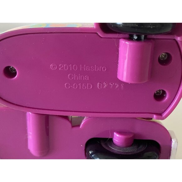 Hasbro Littlest Pet Shop LPS Purple Moped Scooter Side Car  2010 Row Boat - Picture 9 of 16